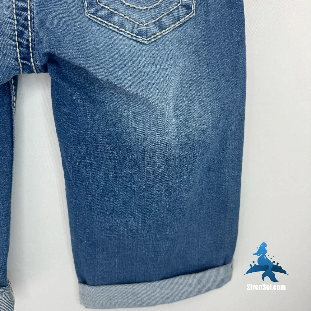 1237 NWT True Religion Riley Knee Length Bermuda Jean Shorts - W24 - Medium Wash